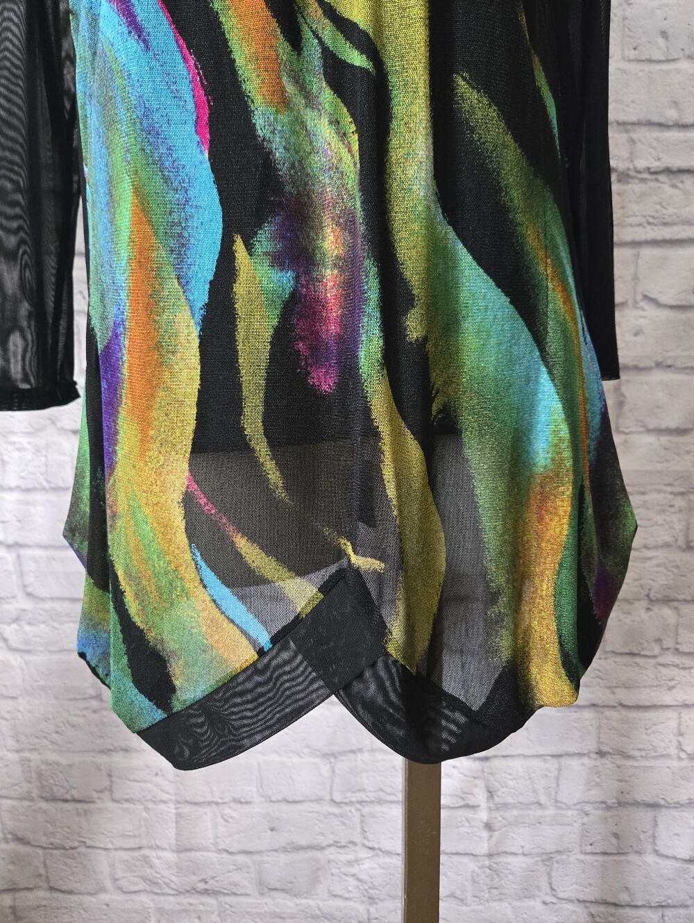 Papa Vancouver Size M Multicolor Abstract Tunic Top | Sheer Sleeves | Layered - Picture 7 of 14